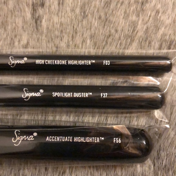 Sigma makeup bundle - Picture 6 of 8